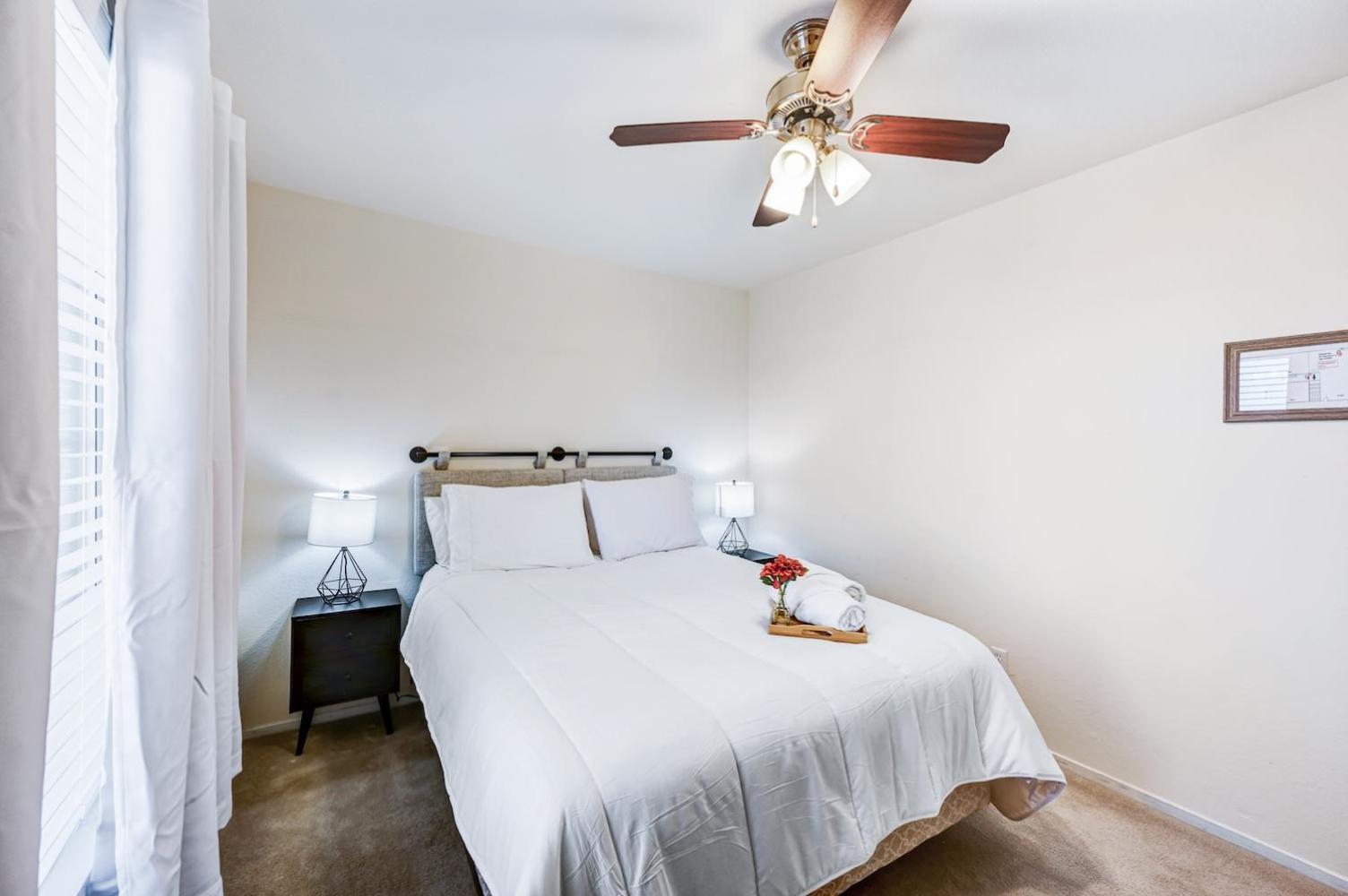 Chic Vegas Retreat: Near Attractions Сasa de vacaciones