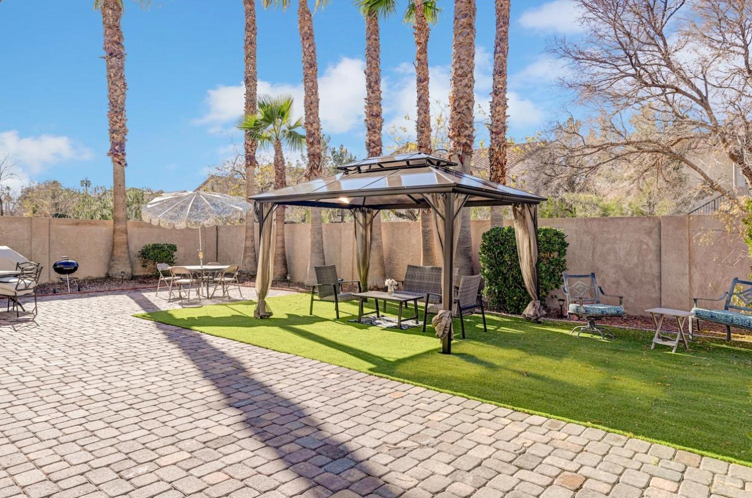 Chic Vegas Retreat: Near Attractions Сasa de vacaciones