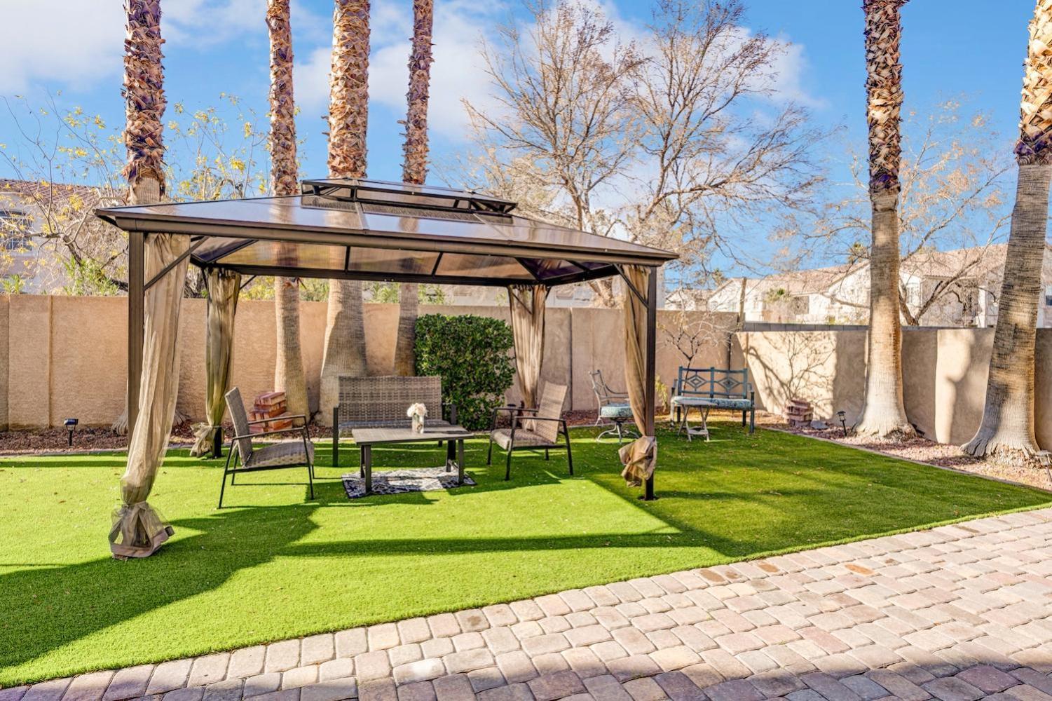 Сasa de vacaciones Chic Vegas Retreat: Near Attractions *